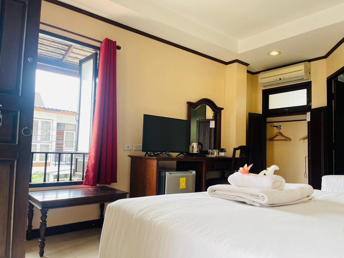 Na Thapae Chiangmai Hotel Chiang Mai Exterior photo